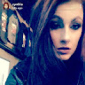 Meet your Posher, Cynthia